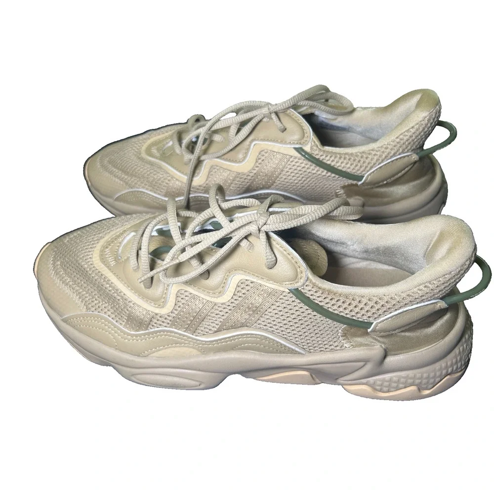 Adidas Ozweego Beige Sand Chunky Sneakers Men’s 8.5 Women’s 9.5 NWOB